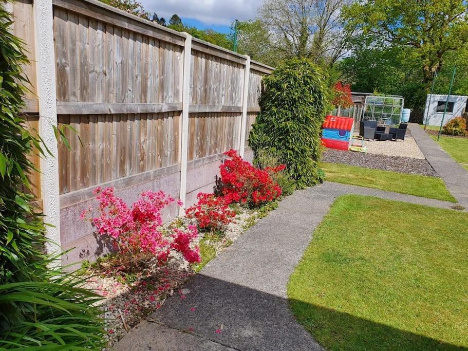 Mellte Avenue - Waterfalls House Pontneddfechan Exterior photo