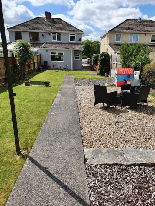 Mellte Avenue - Waterfalls House Pontneddfechan Exterior photo